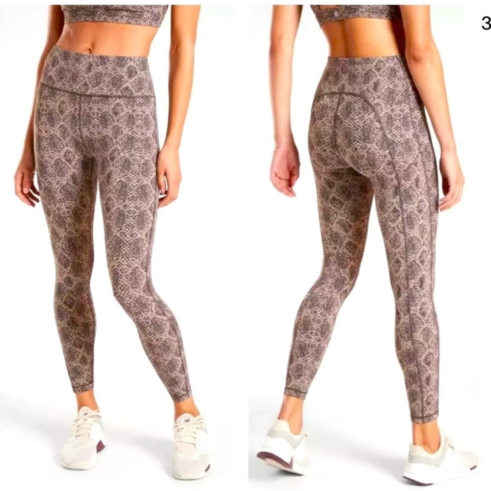 Athleta Ultimate Stash Pocket Snake Tight Leggings Quail Gray - sz Medium